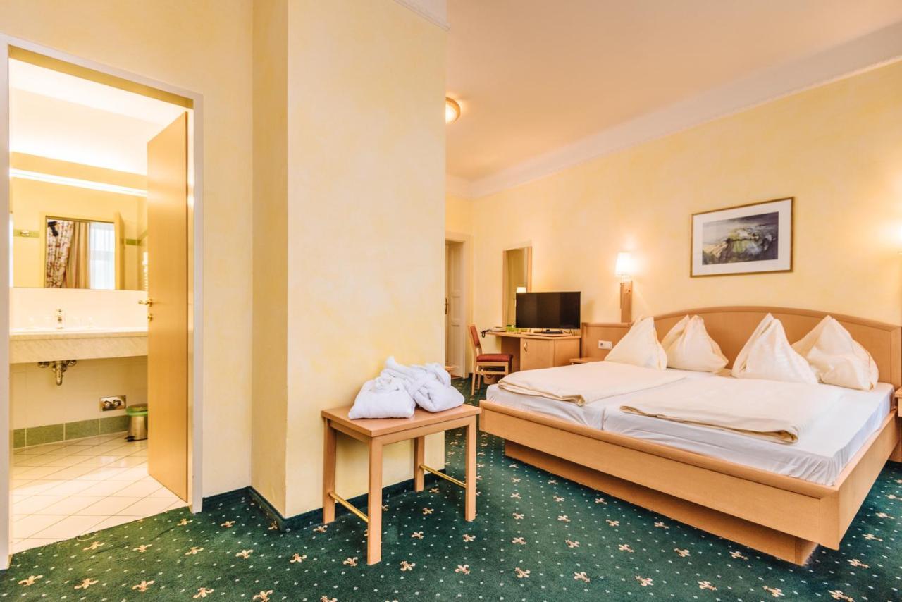 Hotel Drei Hasen Mariazell Exterior foto