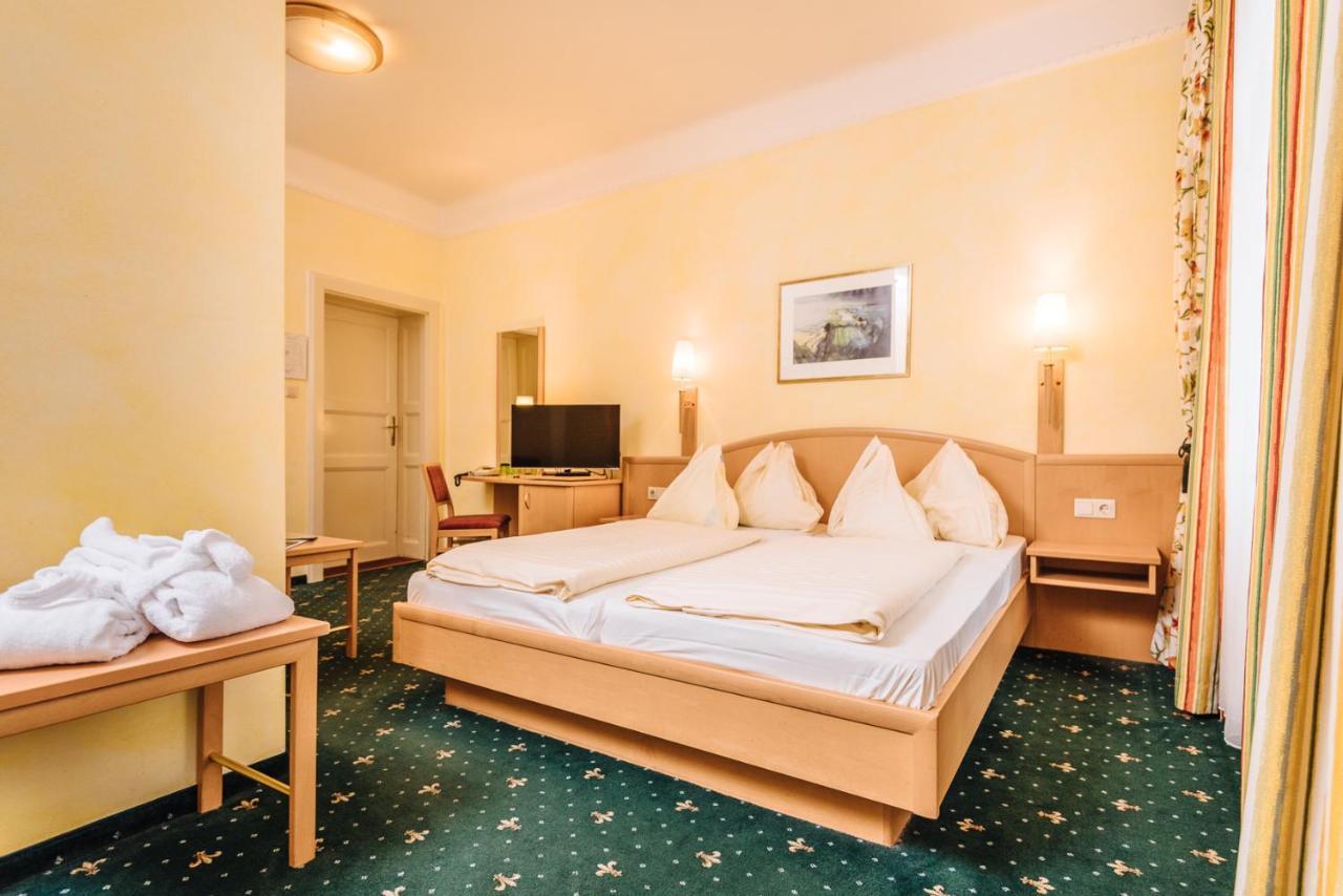 Hotel Drei Hasen Mariazell Exterior foto